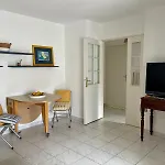 Charme Appartement - Terrasse Et Garage Prive
