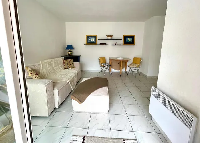 Charme Appartement - Terrasse Et Garage Prive